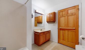 240 DAUGHTERS Ln, Hartly, DE 19953