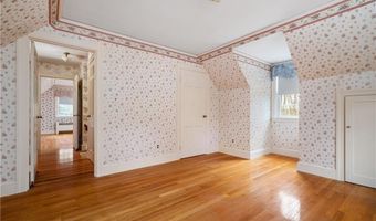 3225 Diamond Hill Rd, Cumberland, RI 02864
