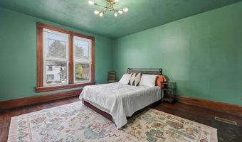 107 W High St, Ashley, OH 43003