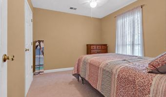 4020 ALTRURIA Rd, Bartlett, TN 38135