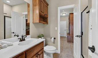 5619 Nottingham Pl, Bartlesville, OK 74006