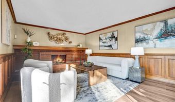 5215 E Rolling Hills Dr, Anaheim, CA 92807
