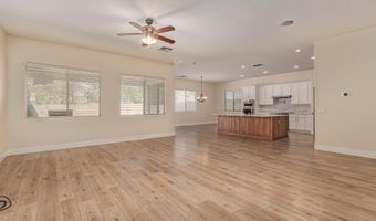 4978 E KARSTEN Dr, Chandler, AZ 85249