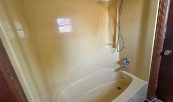 2705 Brookside Cir, McAlester, OK 74501