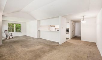 1446 Millbrook Trl, Ann Arbor, MI 48108
