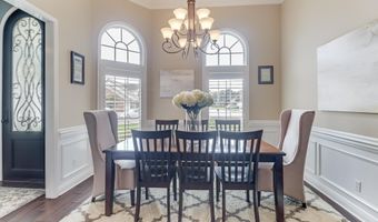 418 Carmargue Ln, Biloxi, MS 39531