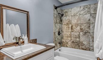 320 Harrison Ct, Auburn, KS 66402