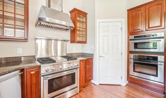 219 BOWEN Ct, Annapolis, MD 21401