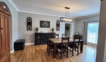 2032 Red Oak Ln NE, Arab, AL 35016