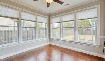 768 Sterling Dr, Boiling Springs, SC 29316