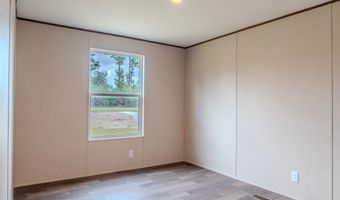 2833 Vancouver Dr, Alford, FL 32420