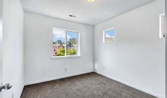 17934 SW NIKS Dr, Beaverton, OR 97003