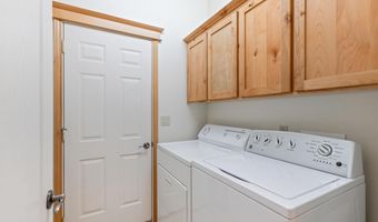 1009 SW Crosscut Ct, Bend, OR 97702
