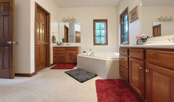 7260 Edgewood Ln, Athens, OH 45701