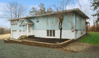 72 Lawrence Rd, Andover, NJ 07848