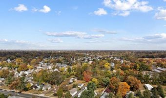 29 E GLOUCESTER Pike, Barrington, NJ 08007