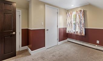 18 Lyman Ave, Johnston, RI 02919