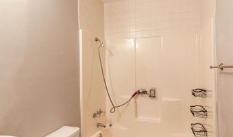 1712 Twin Lakes Dr, Bainbridge, GA 39819