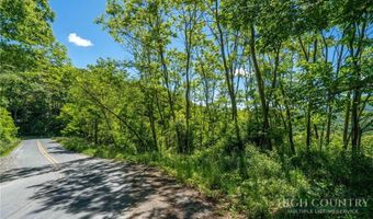 455 Shawnee Rd, Banner Elk, NC 28604