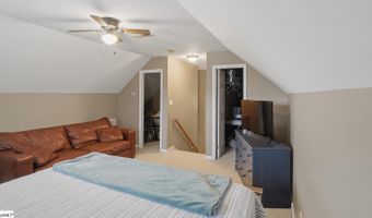 191 Gossamer Dr, Boiling Springs, SC 29316