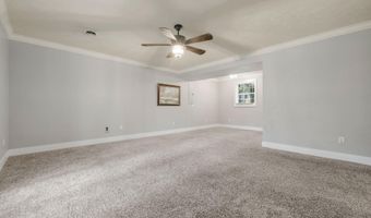 1019 Daniels St, Aurora, MO 65605