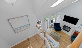 14 Fox Dr 14, Narragansett, RI 02882