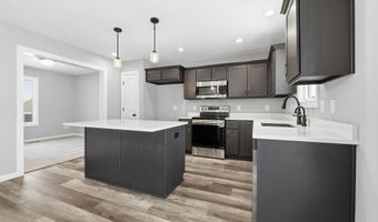 18738 Eisley Cv, Auburn, IN 46706