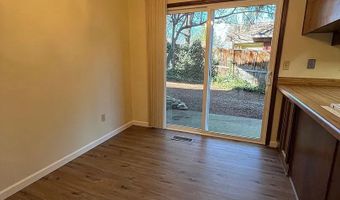 330 High St 1-4, Ashland, OR 97520