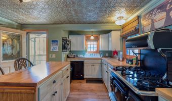 2137 Graphite Rd, Clay Springs, AZ 85923