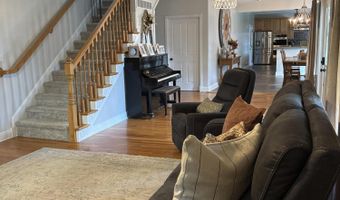 602 Murray St, Wapakoneta, OH 45895