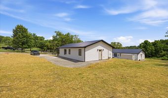 805 Ward St, Ava, MO 65608