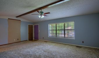 914 Thelma St, Benton, AR 72015