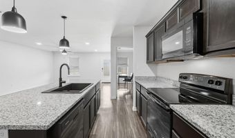 7801 Vineyard Dr, Abilene, TX 79606