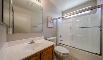 6276 S Nash Way, Chandler, AZ 85249