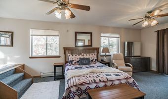 82 LINDBERGH Cir, Albrightsville, PA 18210