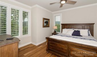 62 Crestview Ln, Banner Elk, NC 28604