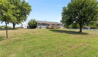 15038 Fairmount Rd, Basehor, KS 66007