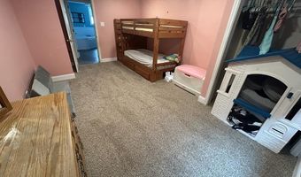 1320 Lake Dr, Ashland, OH 44805