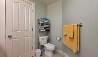 1124 Cruiser Ln J, Belgrade, MT 59714