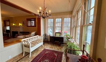 1852 Chew St, Allentown, PA 18104