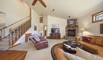 35 LUCY Cir, Alpine, WY 83128