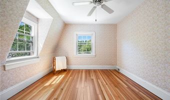 355 Scott Rd, Cumberland, RI 02864