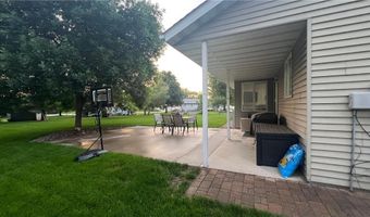 405 Sun Cir, Avon, MN 56310
