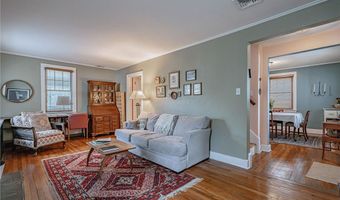 3044 W Greenleaf St, Allentown, PA 18104