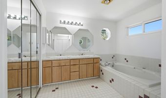 8325 Redwood Dr SE, Aumsville, OR 97325
