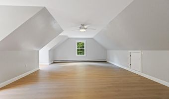 25 Lake Grove Ln, Auburn, ME 04210