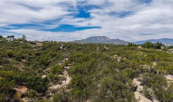 1032 Canyonside Ct, Aguanga, CA 92532