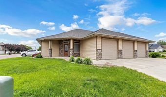 301 S Spring Pl, Brandon, SD 57005