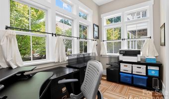 1539 Tippah Park Ct, Charlotte, NC 28205