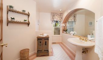 28306 Crescent Hill Way, Escondido, CA 92026